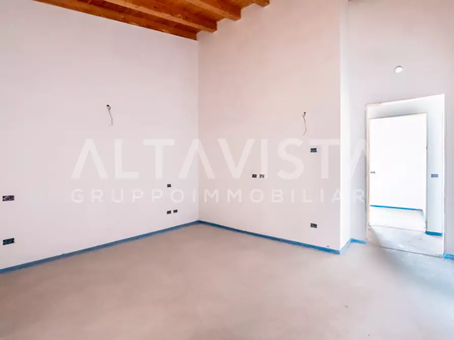 Immagine 27 di Appartamento in vendita  in Brescia Via Balardini a Brescia