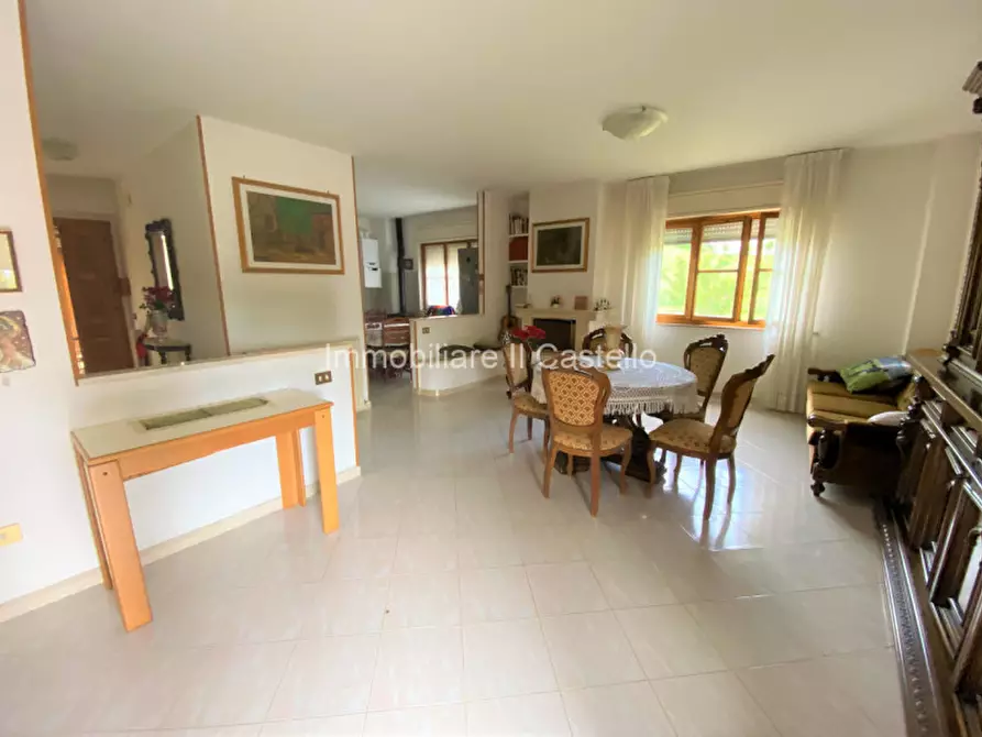 Immagine 2 di Appartamento in vendita  in via di Casina Nova a Paciano