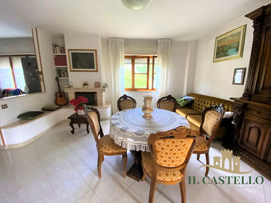 Immagine 2 di Appartamento in vendita  in via di Casina Nova a Paciano