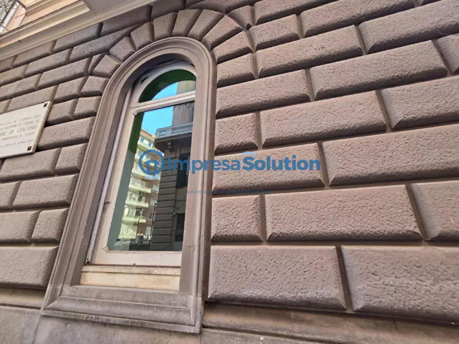Immagine 3 di Negozio in affitto  in Via San Pasquale a Chiaia 36 a Napoli