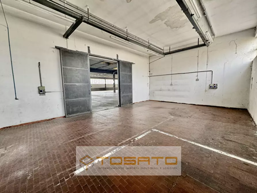 Immagine 13 di Capannone industriale in affitto  in via verona a Legnago