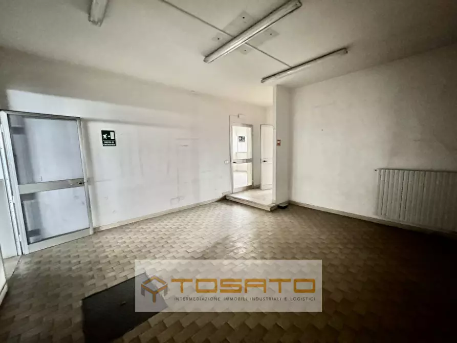 Immagine 20 di Capannone industriale in affitto  in via verona a Legnago