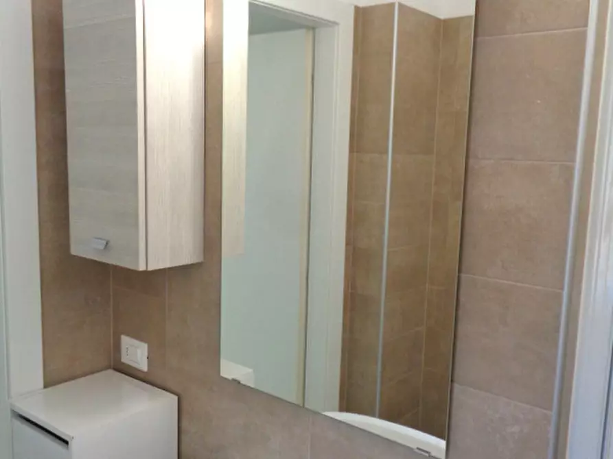 Immagine 10 di Appartamento in affitto  a Bassano Del Grappa