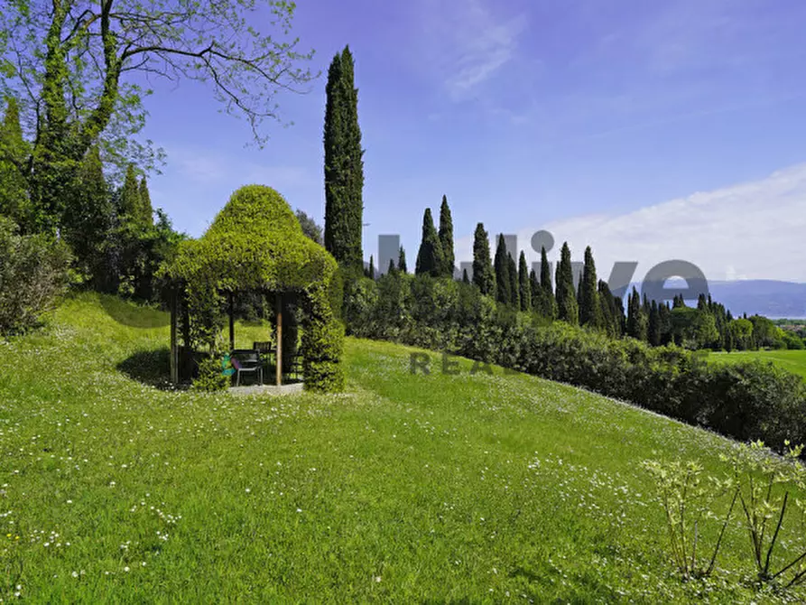 Immagine 4 di Appartamento in vendita  in Via Omodeo, 1 a Soiano Del Lago