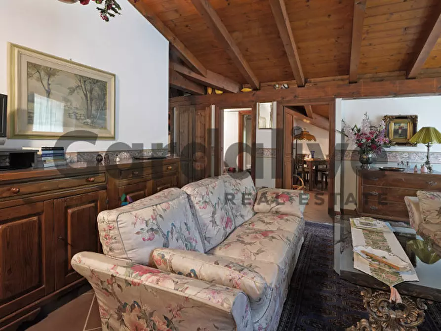 Immagine 5 di Appartamento in vendita  in Via Omodeo, 1 a Soiano Del Lago