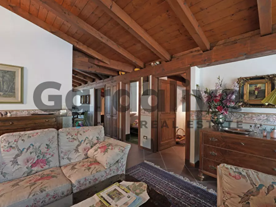 Immagine 7 di Appartamento in vendita  in Via Omodeo, 1 a Soiano Del Lago