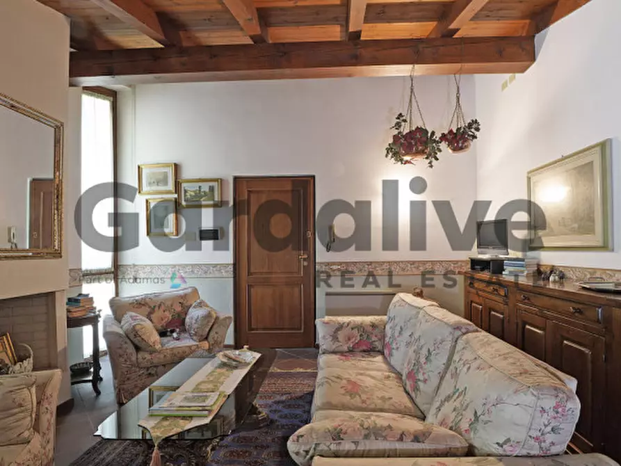 Immagine 18 di Appartamento in vendita  in Via Omodeo, 1 a Soiano Del Lago