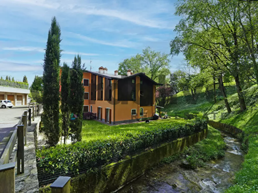 Immagine 19 di Appartamento in vendita  in Via Omodeo, 1 a Soiano Del Lago