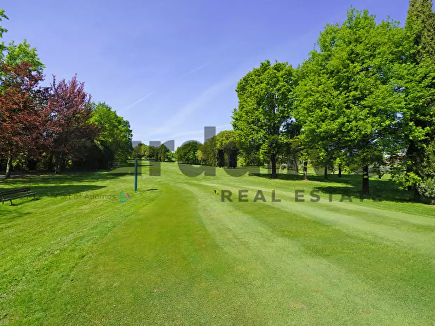 Immagine 25 di Appartamento in vendita  in Via Omodeo, 1 a Soiano Del Lago