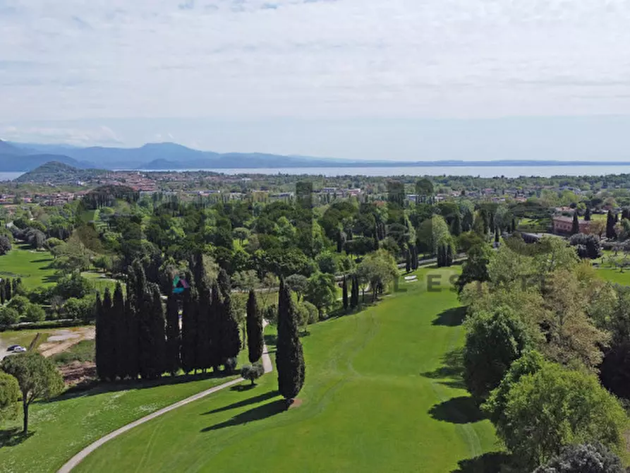 Immagine 42 di Appartamento in vendita  in Via Omodeo, 1 a Soiano Del Lago