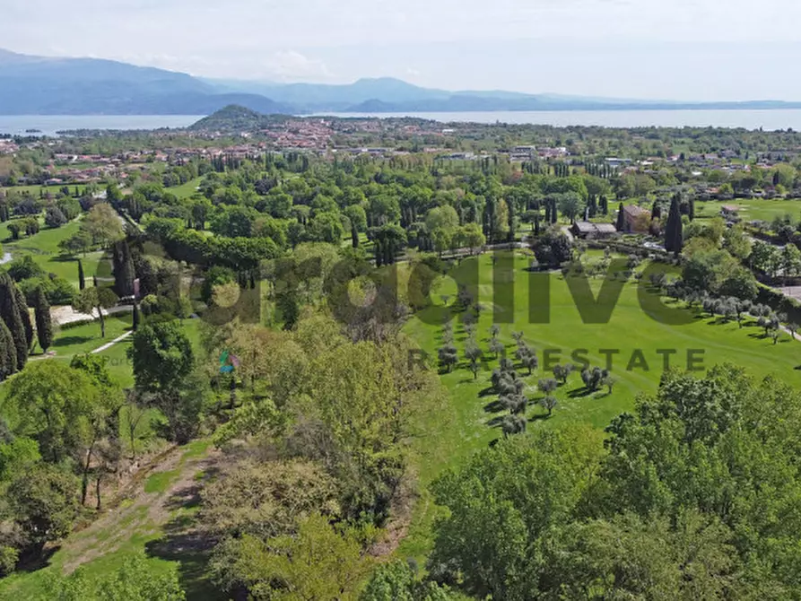 Immagine 49 di Appartamento in vendita  in Via Omodeo, 1 a Soiano Del Lago