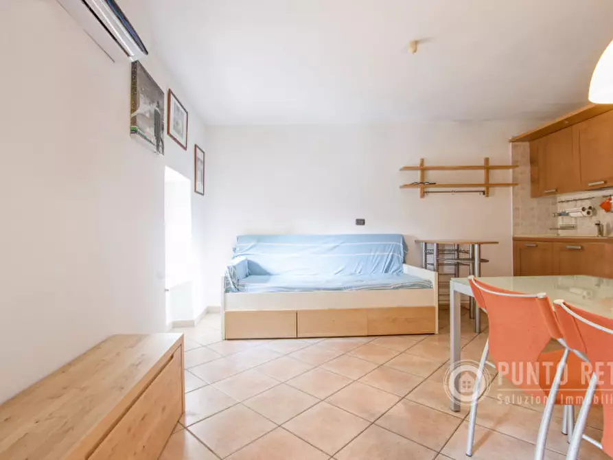 Immagine 5 di Appartamento in vendita  in Via Borgo a Pescantina