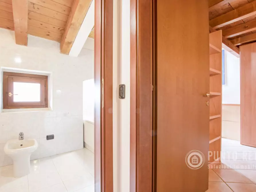 Immagine 7 di Appartamento in vendita  in Via Borgo a Pescantina