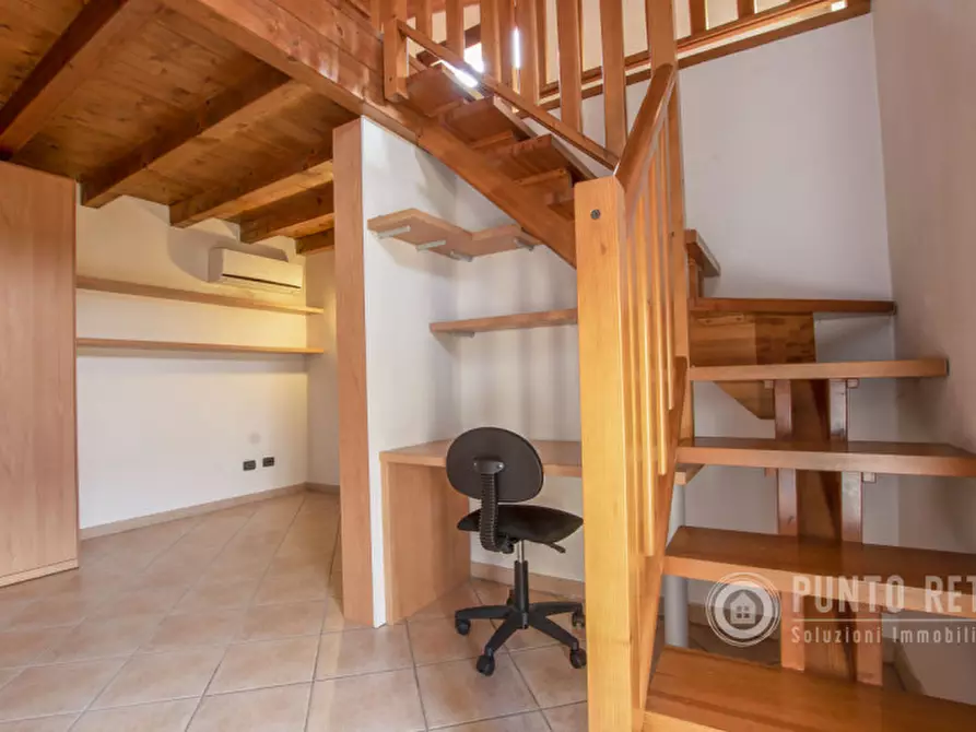 Immagine 11 di Appartamento in vendita  in Via Borgo a Pescantina