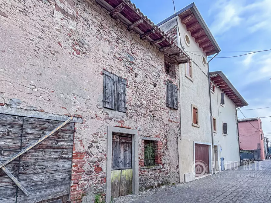 Immagine 24 di Appartamento in vendita  in Via Borgo a Pescantina