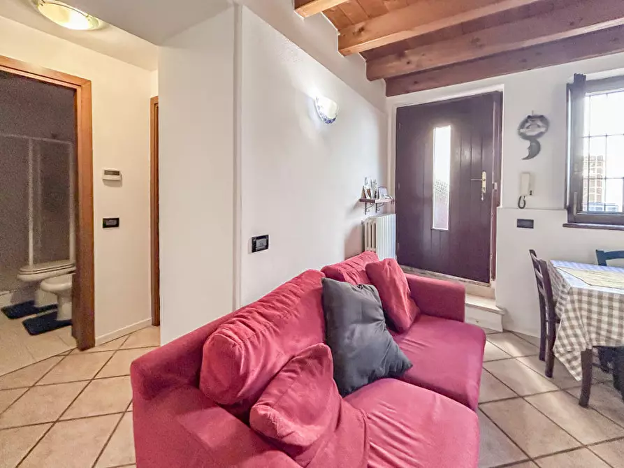 Immagine 10 di Appartamento in vendita  in Via Colli a Pescantina