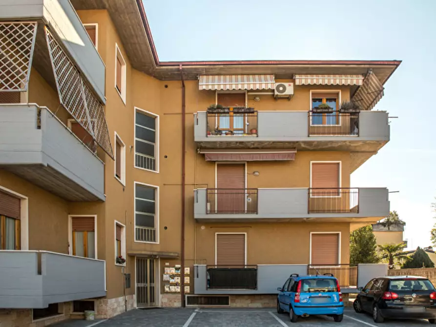 Immagine 1 di Appartamento in vendita  in Via Colli a Pescantina