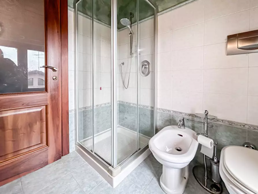 Immagine 35 di Villa in vendita  in Via dei Peschi a Pescantina