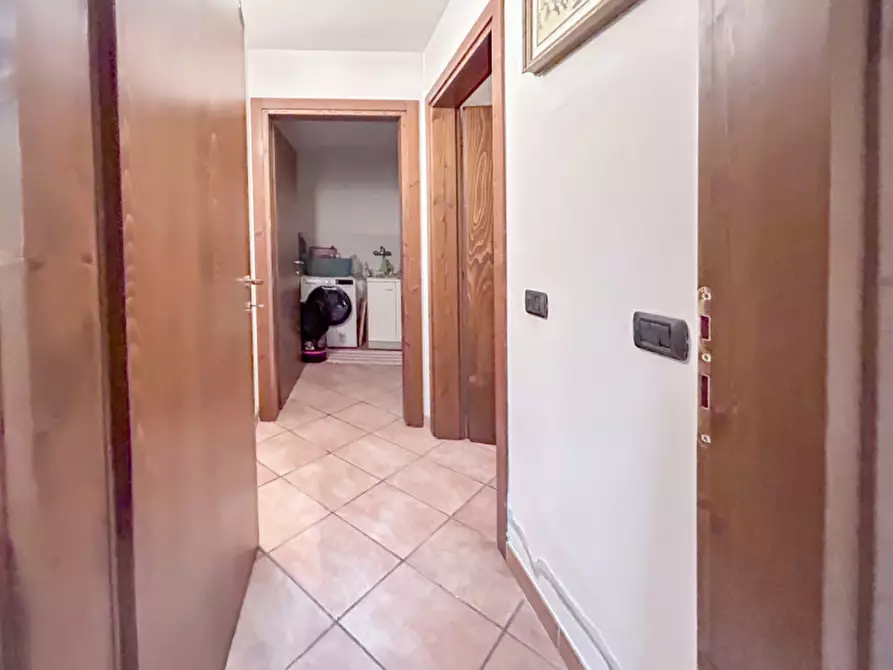 Immagine 44 di Villa in vendita  in Via dei Peschi a Pescantina