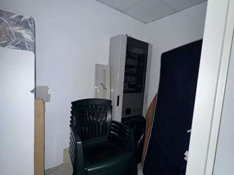 Immagine 10 di Attività commerciale in affitto  in piazza unione 3 a Palmanova