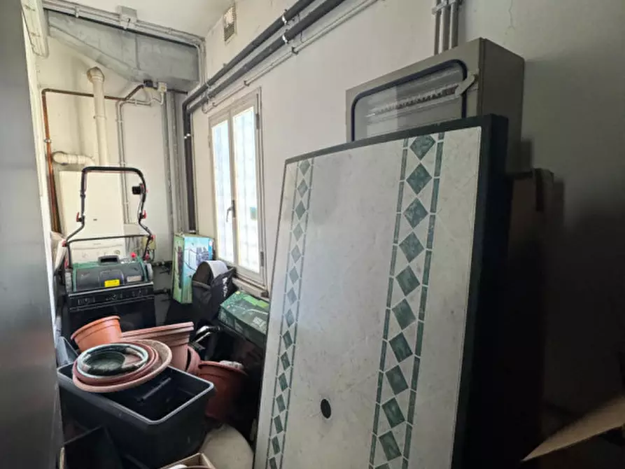 Immagine 15 di Attività commerciale in affitto  in piazza unione 3 a Palmanova