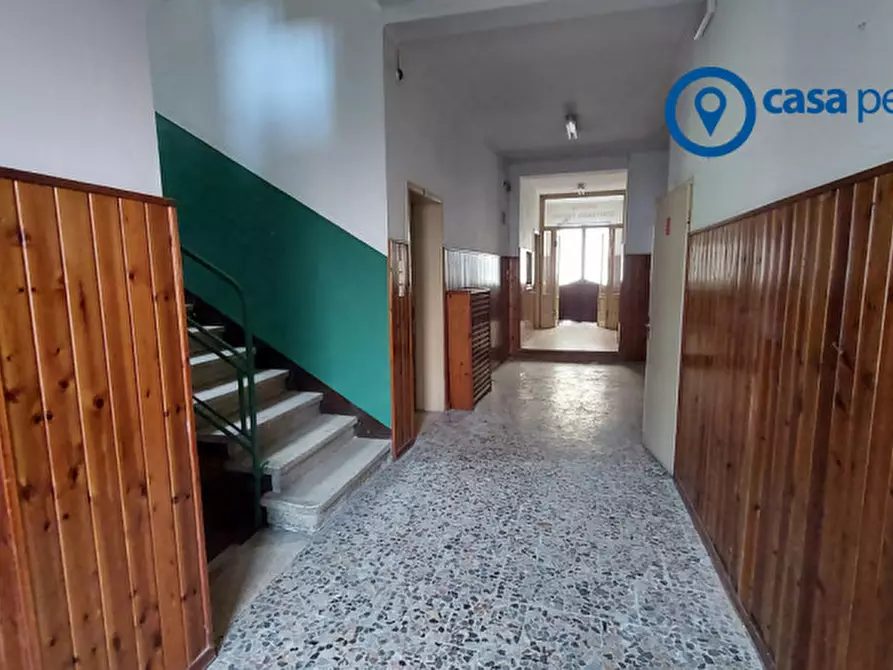 Immagine 10 di Palazzo in vendita  in Via Giordano Bruno, 6 a Rovigo