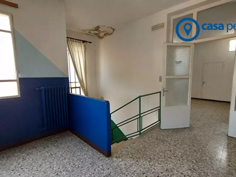 Immagine 18 di Palazzo in vendita  in Via Giordano Bruno, 6 a Rovigo