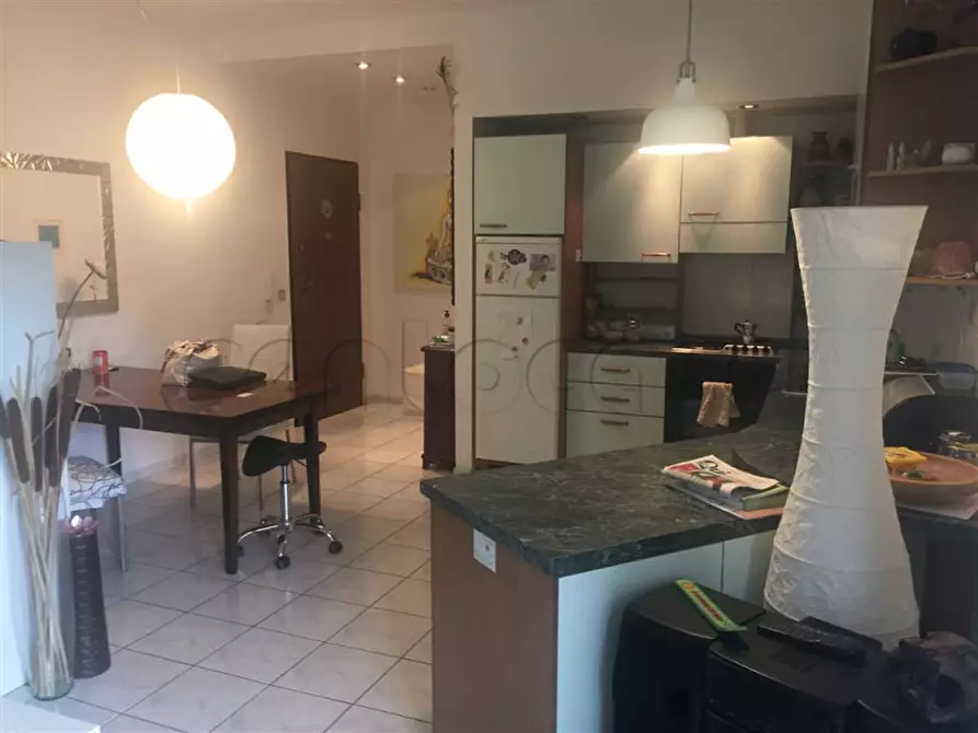 Immagine 1 di Appartamento in vendita  in via Duca d'Aosta a Bolzano