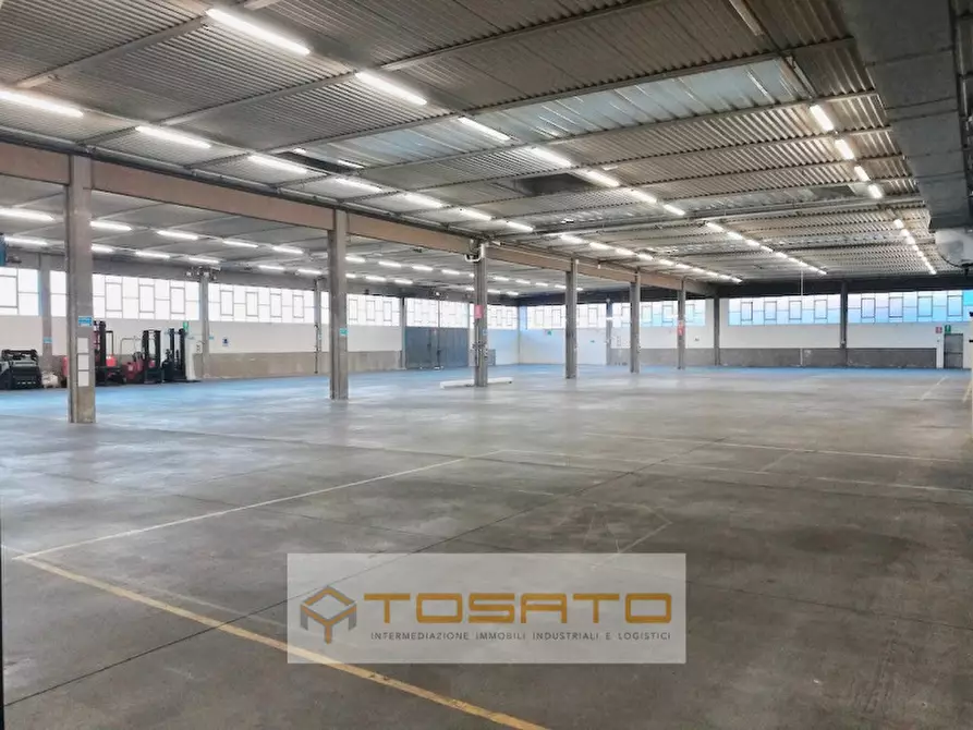 Immagine 1 di Capannone industriale in vendita  in Via Verona a Legnago