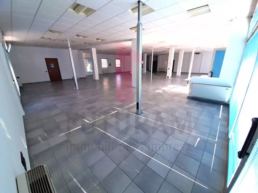 Immagine 5 di Ufficio in affitto  a Brendola