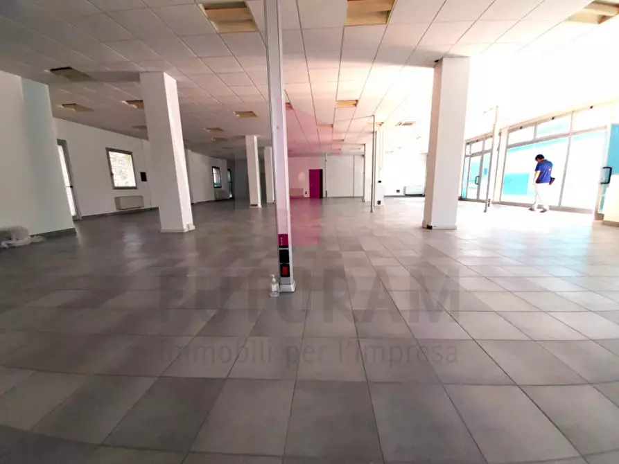 Immagine 8 di Ufficio in affitto  a Brendola