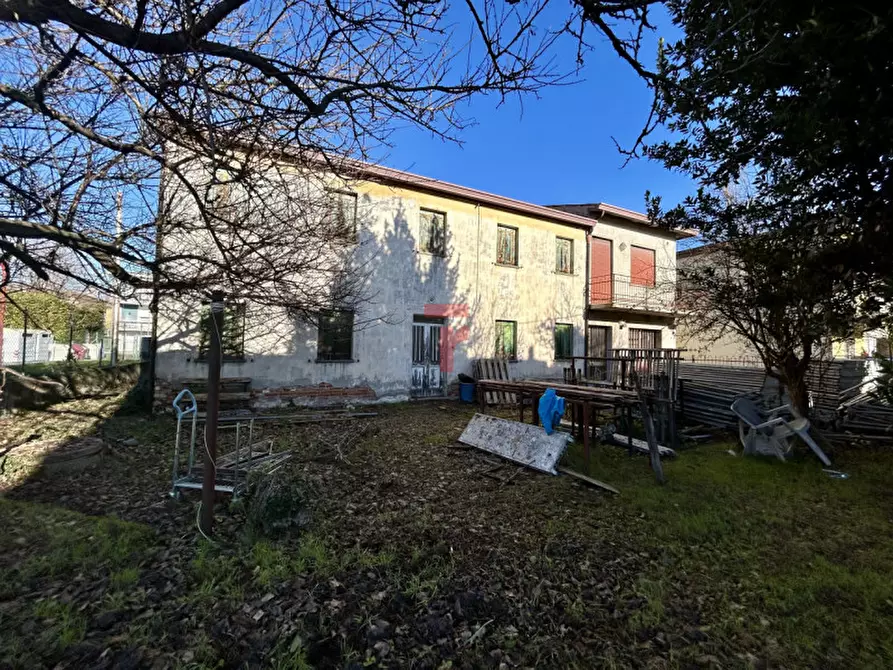 Immagine 3 di Casa indipendente in vendita  in via Zanon a Cadoneghe