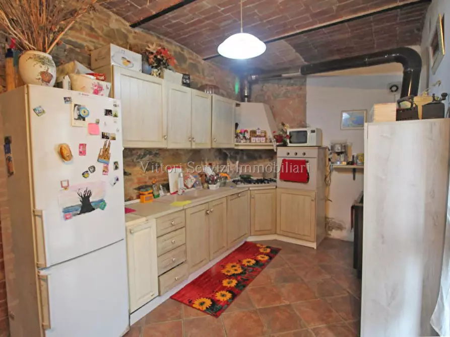 Immagine 7 di Casa bifamiliare in vendita  in via della resistenza a Montepulciano