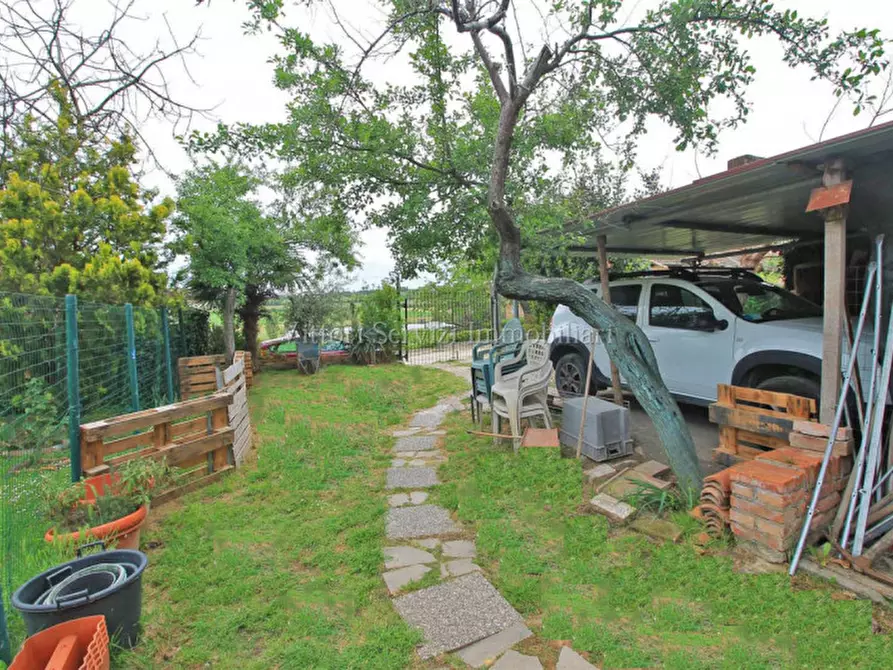 Immagine 17 di Casa bifamiliare in vendita  in via della resistenza a Montepulciano