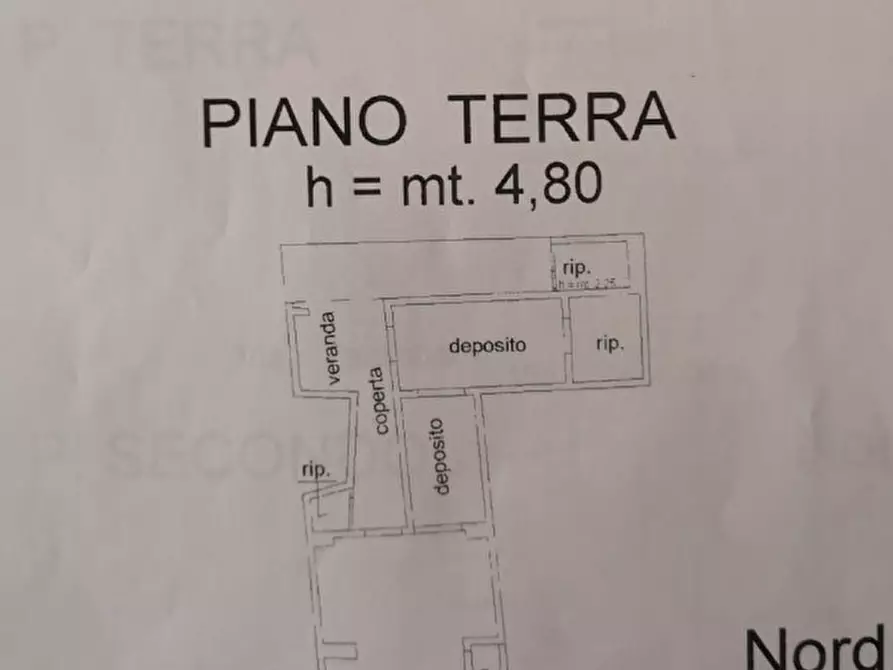 Immagine 42 di Appartamento in vendita  in Via Palombaro a Novoli