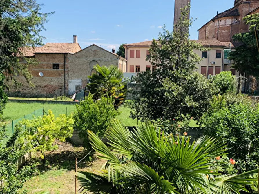 Immagine 1 di Palazzo in vendita  in Via Vallesina a Este