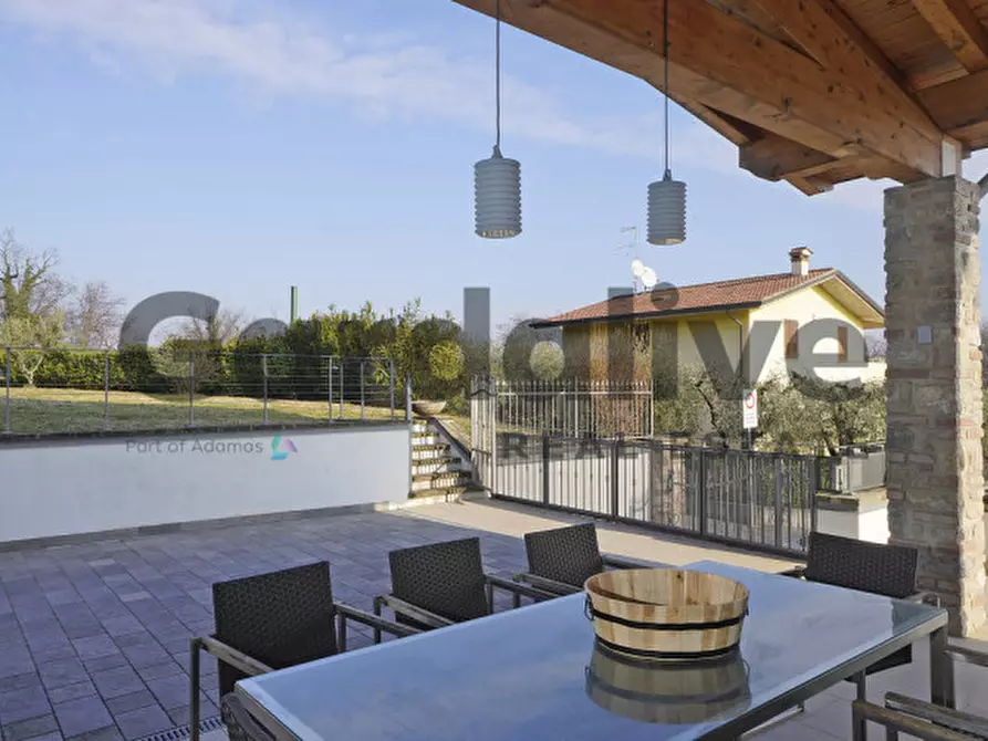 Immagine 12 di Villa in vendita  a Soiano Del Lago