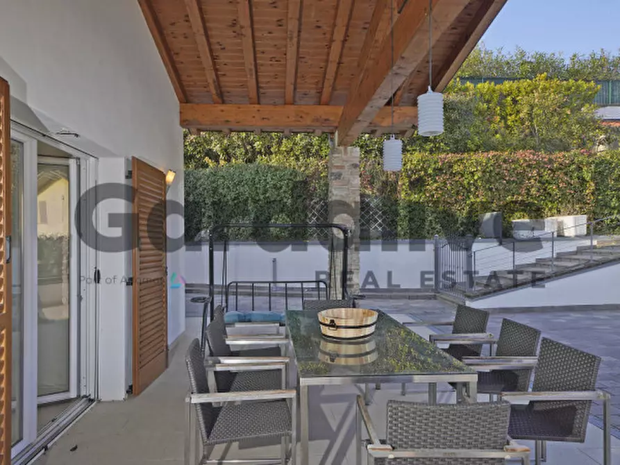 Immagine 13 di Villa in vendita  a Soiano Del Lago