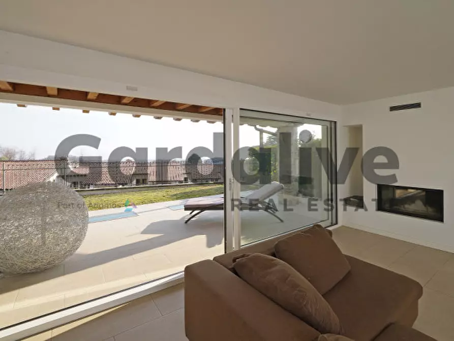 Immagine 14 di Villa in vendita  a Soiano Del Lago