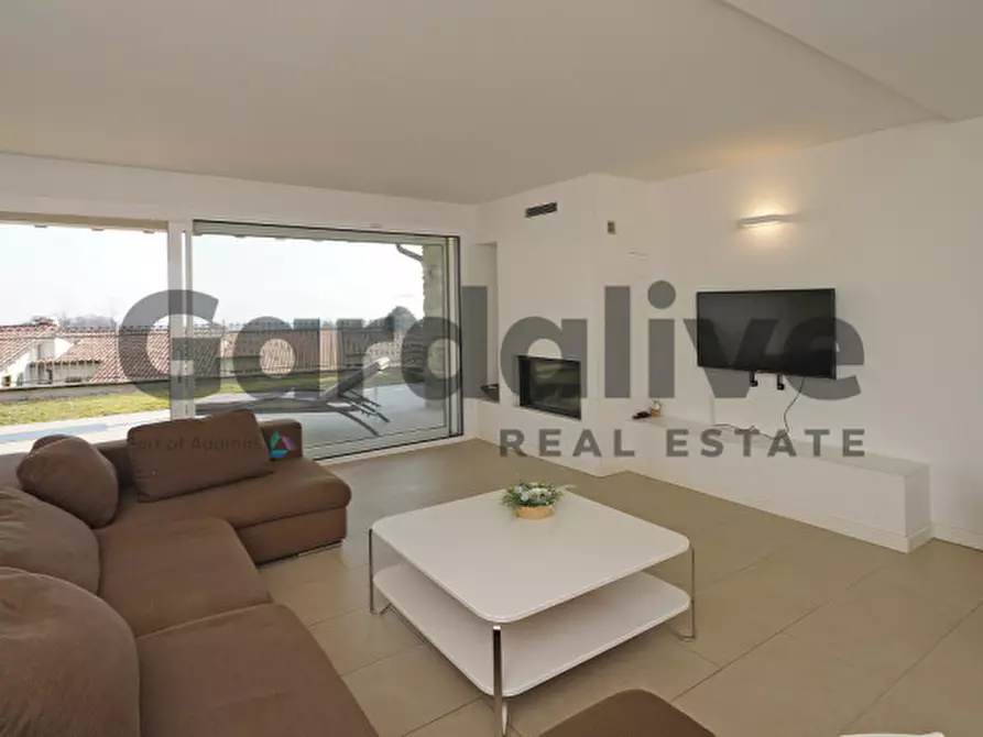 Immagine 16 di Villa in vendita  a Soiano Del Lago