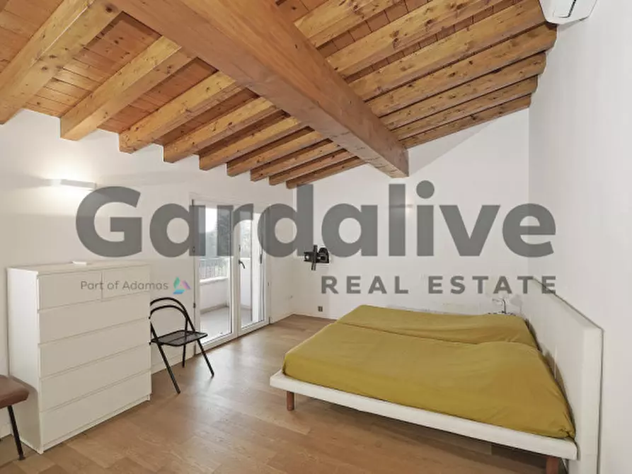 Immagine 31 di Villa in vendita  a Soiano Del Lago