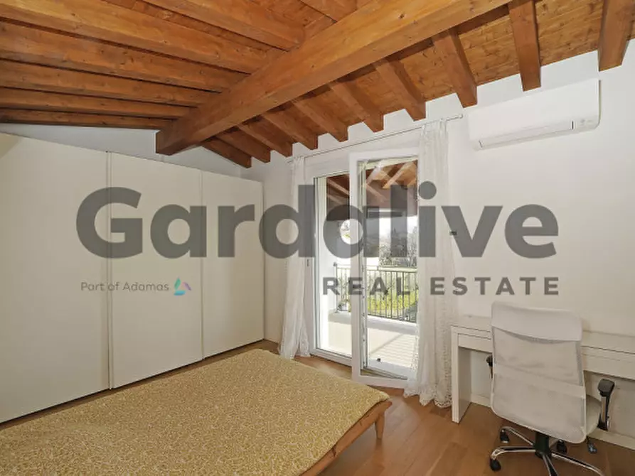 Immagine 36 di Villa in vendita  a Soiano Del Lago