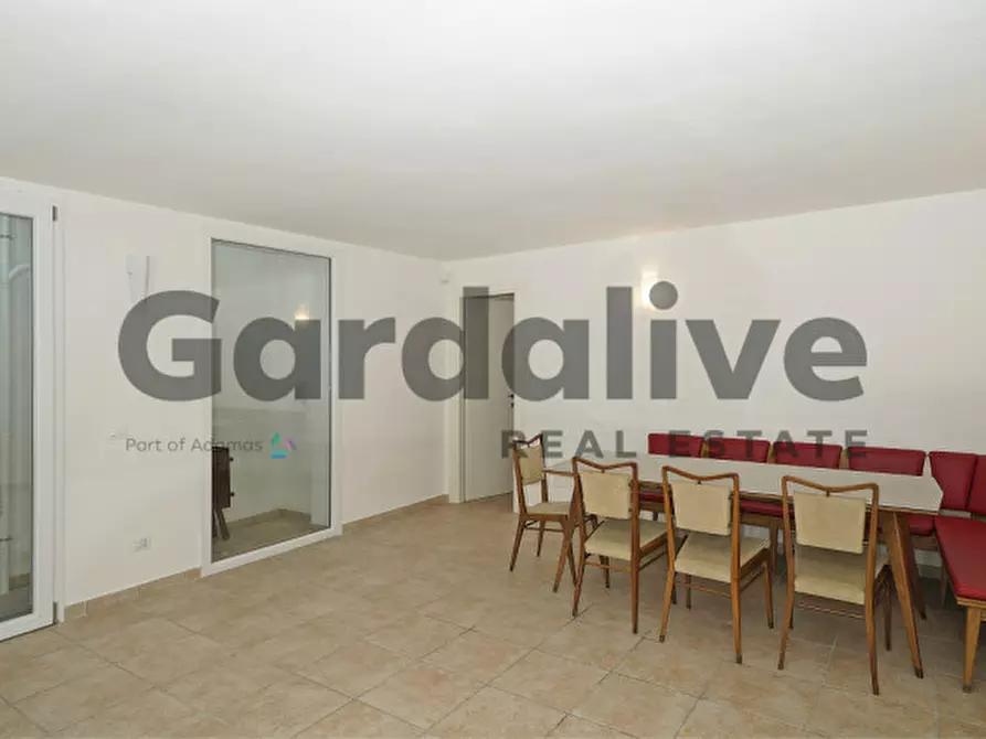 Immagine 41 di Villa in vendita  a Soiano Del Lago