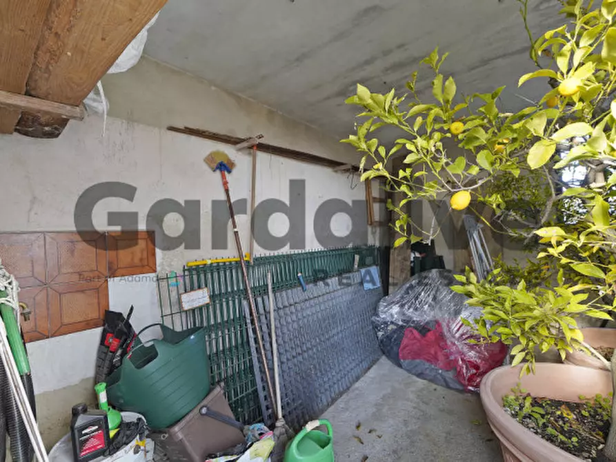 Immagine 53 di Villa in vendita  a Soiano Del Lago