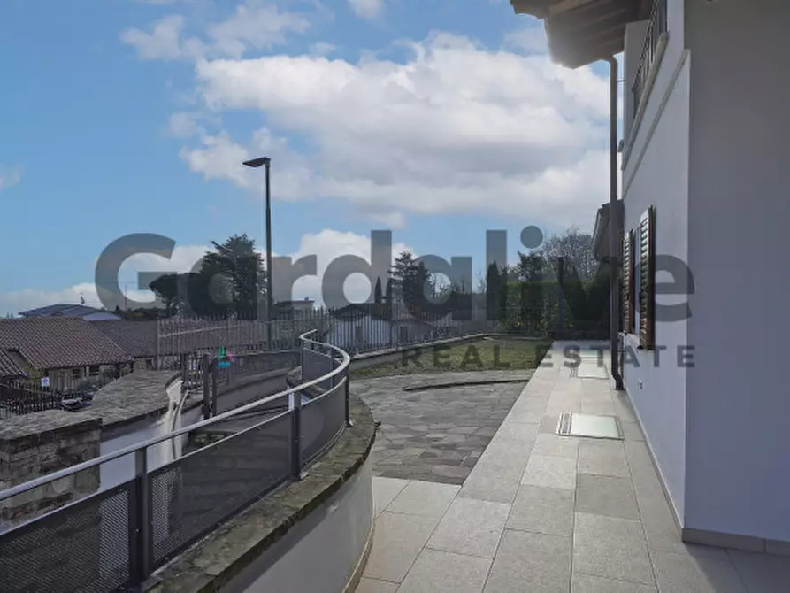 Immagine 55 di Villa in vendita  a Soiano Del Lago