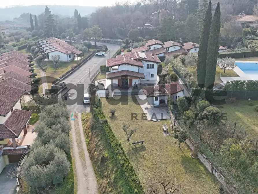 Immagine 58 di Villa in vendita  a Soiano Del Lago