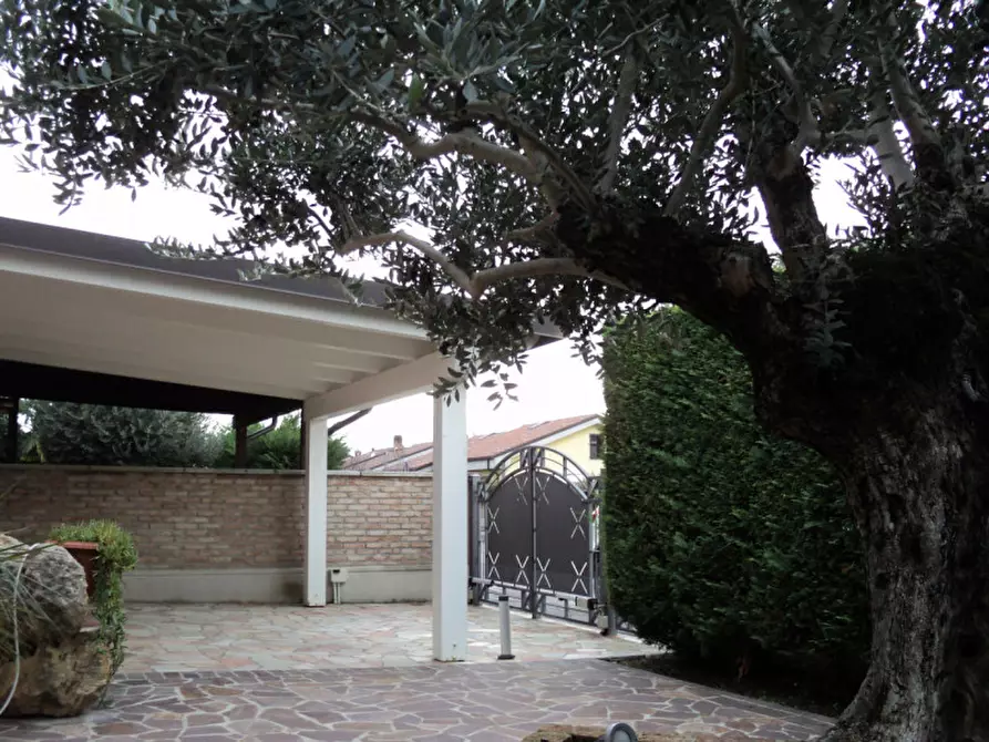 Immagine 4 di Casa bifamiliare in vendita  in VIA TRATTATI DI ROMA a Lagosanto