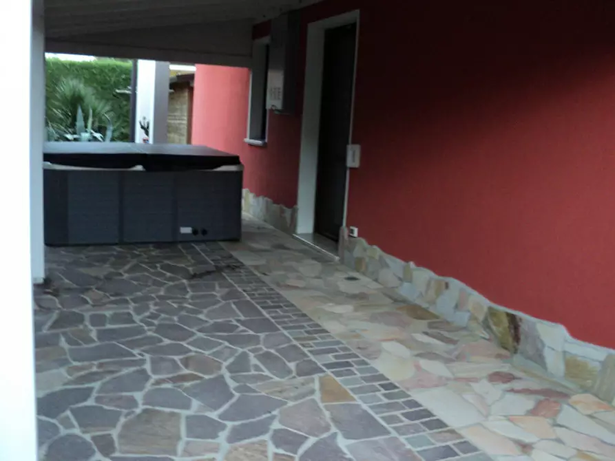 Immagine 5 di Casa bifamiliare in vendita  in VIA TRATTATI DI ROMA a Lagosanto