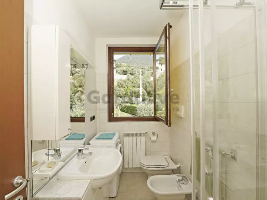 Immagine 11 di Appartamento in vendita  in Via Caldera 14 a Toscolano-Maderno