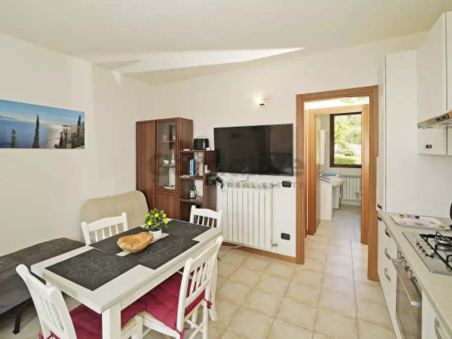Immagine 13 di Appartamento in vendita  in Via Caldera 14 a Toscolano-Maderno